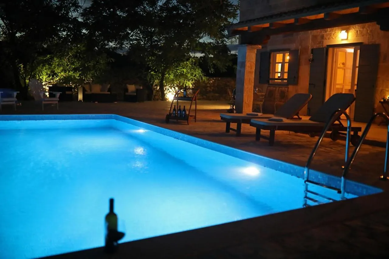סבטי פטר Villa Mare סבטי פטר