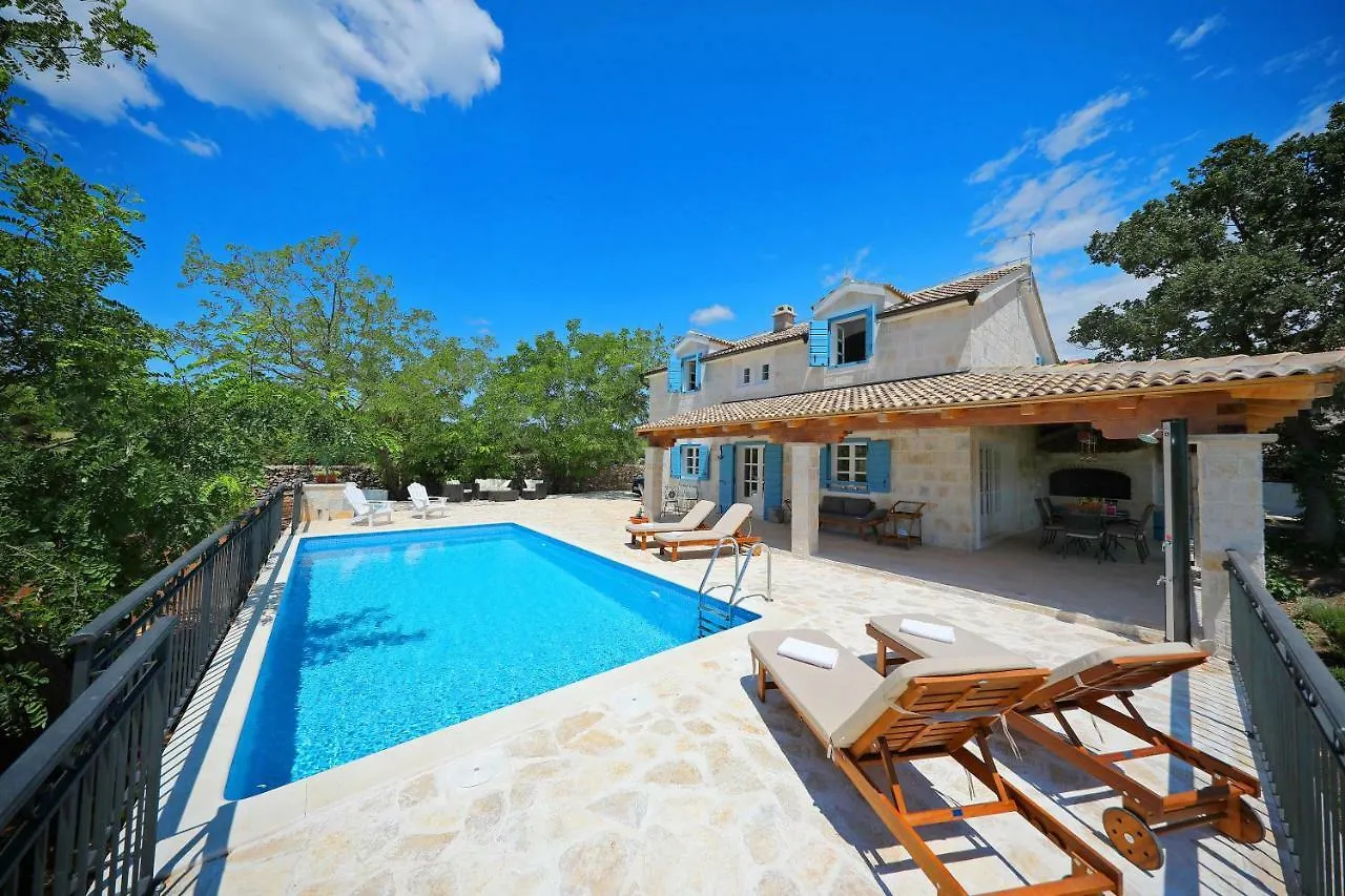 סבטי פטר Villa Mare